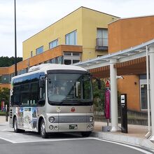 JR常磐線双葉駅からのシャトルバスあり。時刻表は本文参照。