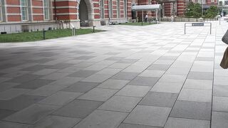 赤レンガの駅舎