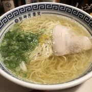 博多駅で食べる限定あっさり朝ラーメン