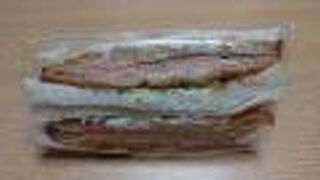 サーモンサンドがおいしかった