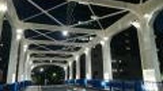 ライトアップは中々ですね。