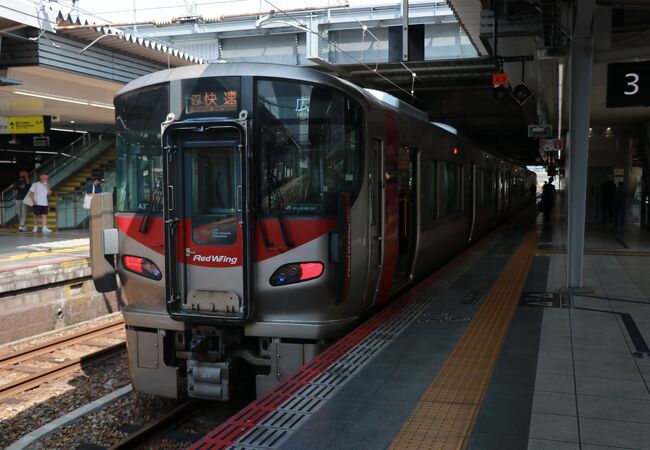 停車駅が少ないだけでも違う