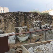 これらは発掘されたものか？