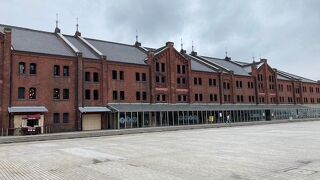 みなとみらい地区の代表的スポットになりました。