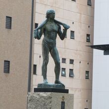 海パンをはいてます