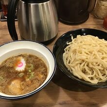 つけ麺　850円。