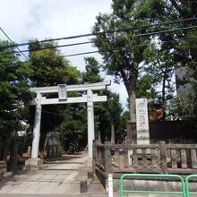 城山熊野神社鳥居