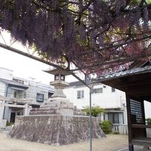 日本一の石灯籠