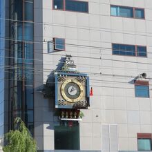 はりまや橋も登場します