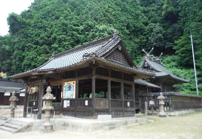 高田神社