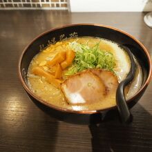 塩ラーメン900円