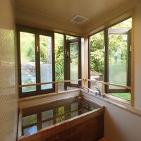 温泉付き和室「花ごよみ」の部屋風呂。