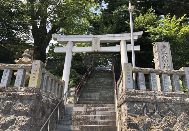 創立平安後期の歴史ある神社