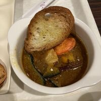 スープカレーが美味しかったです。