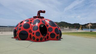 アートの島