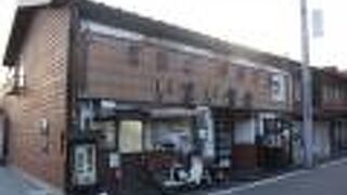 磯部駅前、磯部温泉の入口にある定食屋さん