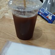 カフェスペースあり