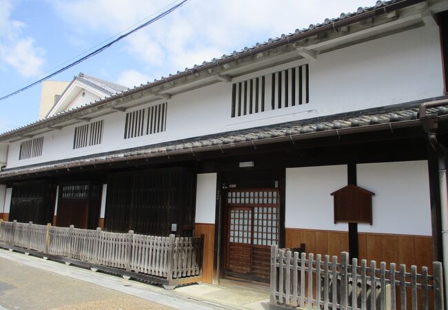 京街道最大の町家