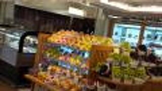 有名なフルーツショップ