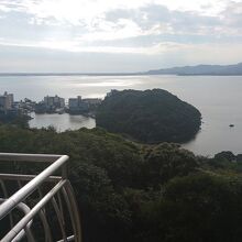 舘山寺温泉近くの小高い丘からの眺めは素晴らしい