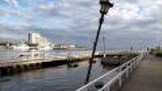 メリケンパークにある