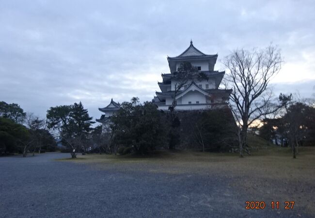 伊賀上野の観光スポットが点在