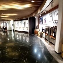 ワインショップ・エノテカ GINZA SIX店