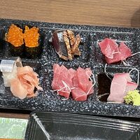 那智勝浦なのでマグロ料理が豊富
