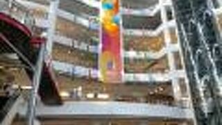 ハーバーランドのJR神戸駅側にある