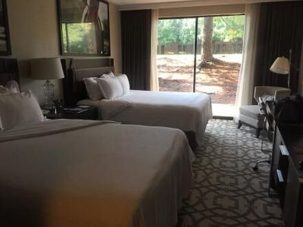 デルタ ホテルズ バイ マリオット ボルティモア ハント バレー 写真