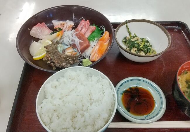 刺身と海鮮丼の店