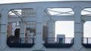 日本橋川に架かる橋