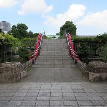 目の前には「太鼓橋」