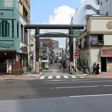 香取神社の参道ですね