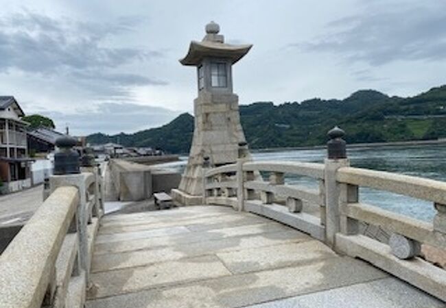 かつて、瀬戸内海の海上交通の要衝であった事が分かる