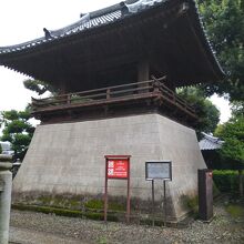 鐘楼（付梵鐘）：文京区指定有形文化財（建造物） 