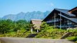 戸隠山を背景に美しいロケーションでした