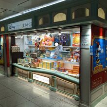 ディズニースイーツコレクション バイ東京ばな奈 JR東京駅店