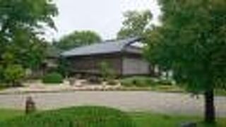 摂家筆頭であった近衛家の邸宅の一部を移築したもの