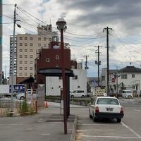 相馬駅を出て左手を見ると、その外観がすぐ目に入ります。