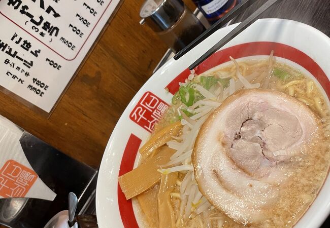 とんこつ醤油ラーメン