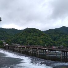 嵐山のシンボル渡月橋