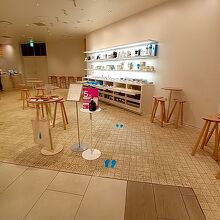 ブルーボトルコーヒー 銀座カフェ