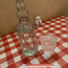 お水とおしぼり、お洒落です