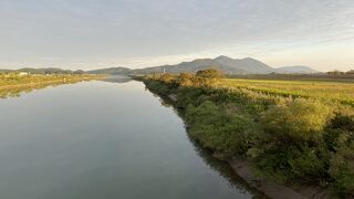 普通の川