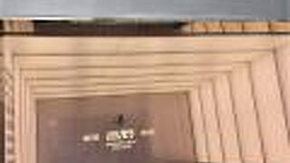 新宿の高級果物店本店