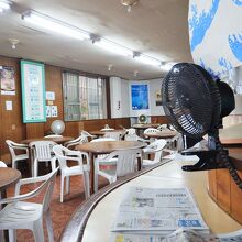 うちな～レトロな店内(^^)