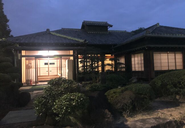 森牧場 半田本店