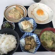 お得な朝食セット