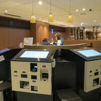 フロント　非接触型だから安心